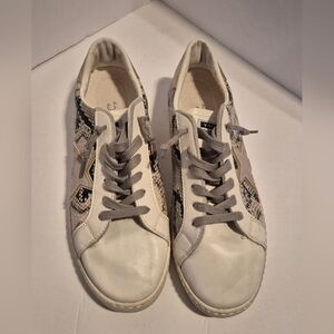 Vintage Havana women's size 10 Bianca white with animal print and gold accent